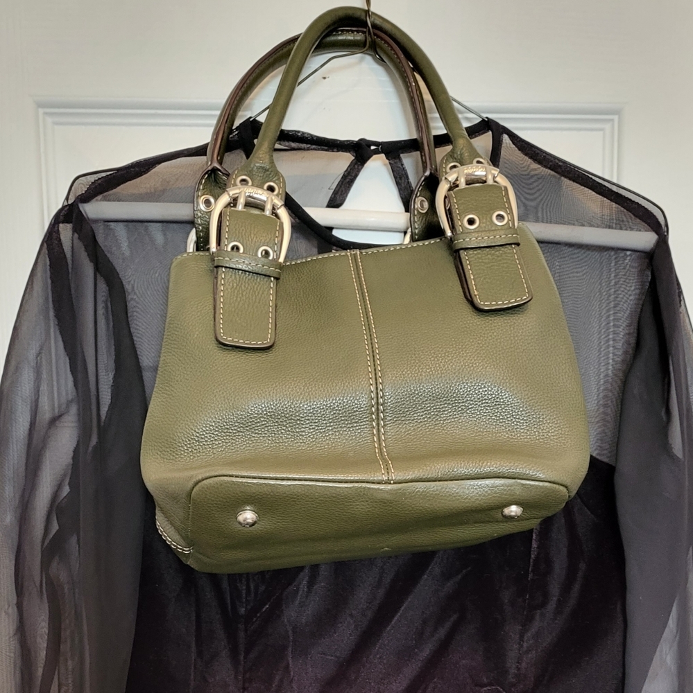 Tignanello women's handbag green medium